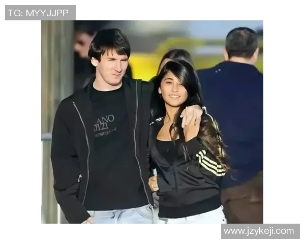 足球明星背后的骄傲与支持她的漂亮妈妈们的故事与人生